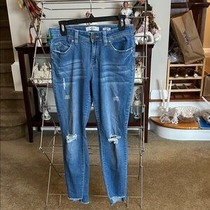Trendy Distressed Blue Skinny Jeans